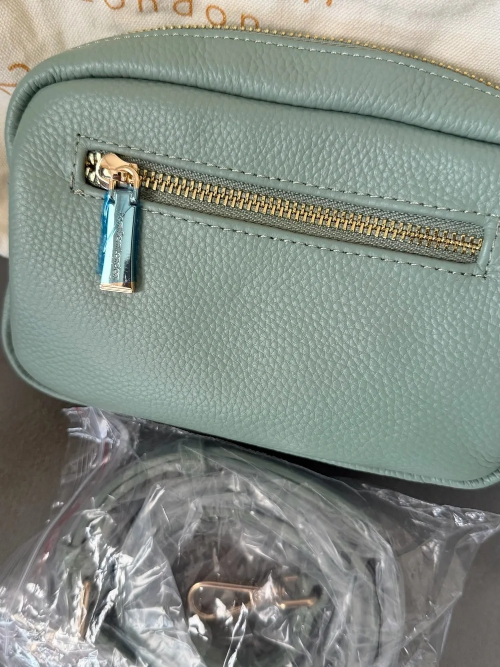 Pom Pom London Mint Green The City Mini Crossbody Bag - Picture 7 of 7